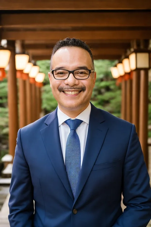 Dr. Roberto Montenegro